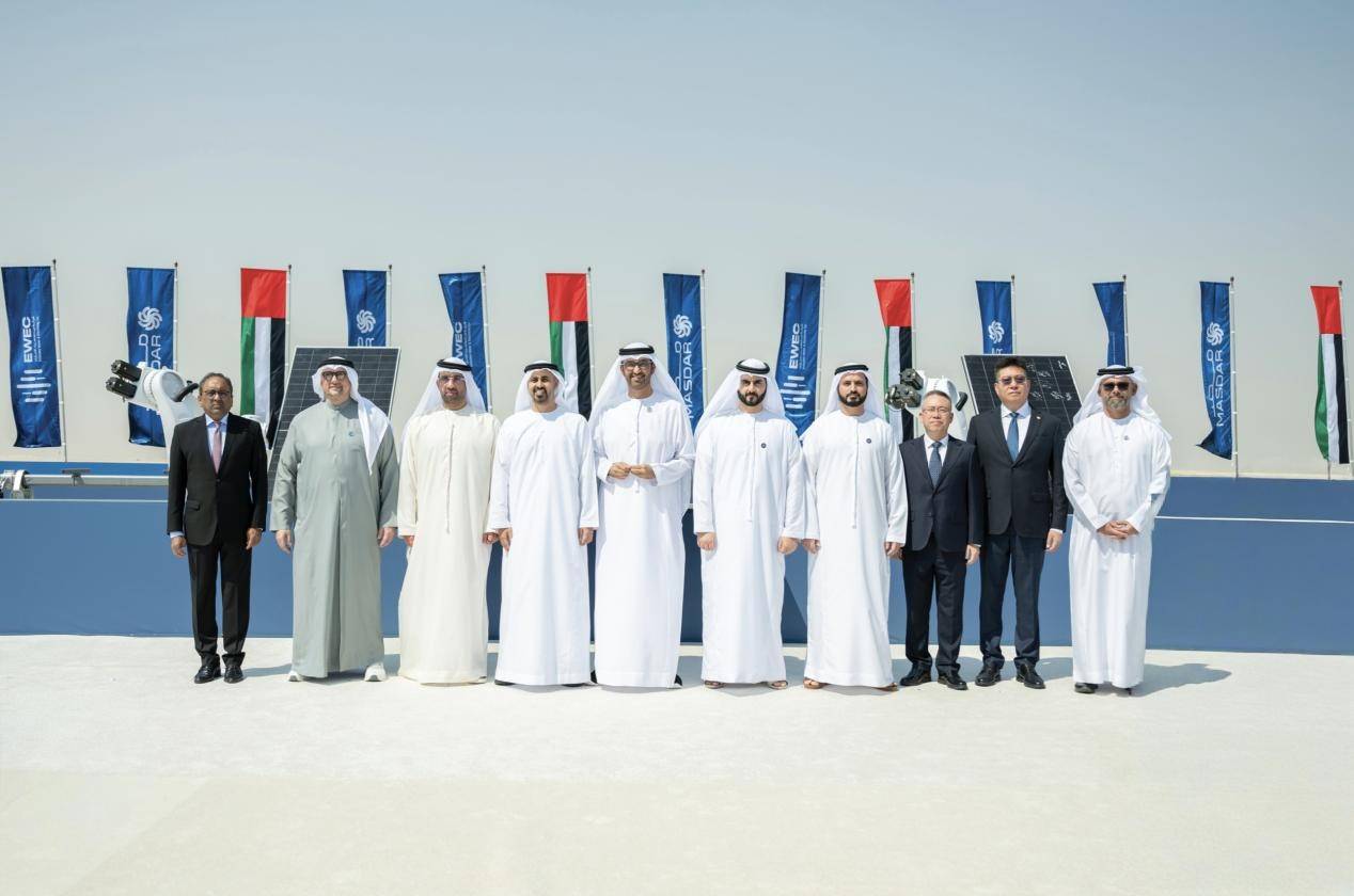 中企參建全球最大光儲(chǔ)一體化項(xiàng)目開(kāi)工:萬(wàn)科物業(yè)服務(wù)有限公司